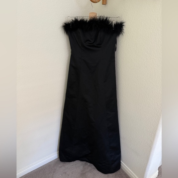 Vintage JUMP Classic corset Black Satin Feather Boa Trim Formal Gown dress - Picture 1 of 9